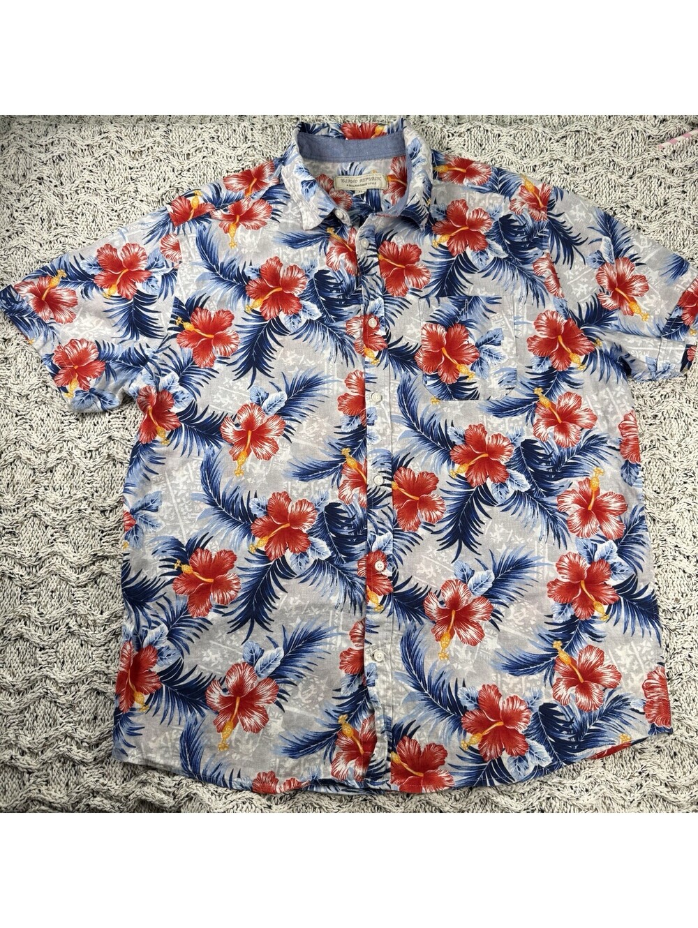 Island Republic Hawaiian Shirt Mens XL Linen Cotton Blend Floral Red Blue beach